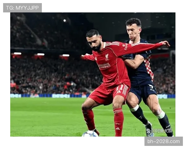 内维斯如何应对利物浦高压逼抢下的出球困境