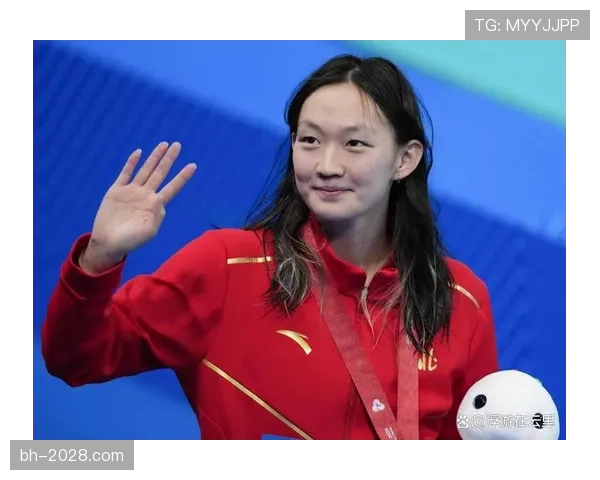 李冰洁比赛后秒变学霸，训练场上秒杀青春偶像？